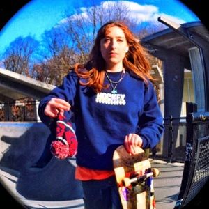 Meet your Posher, Julia